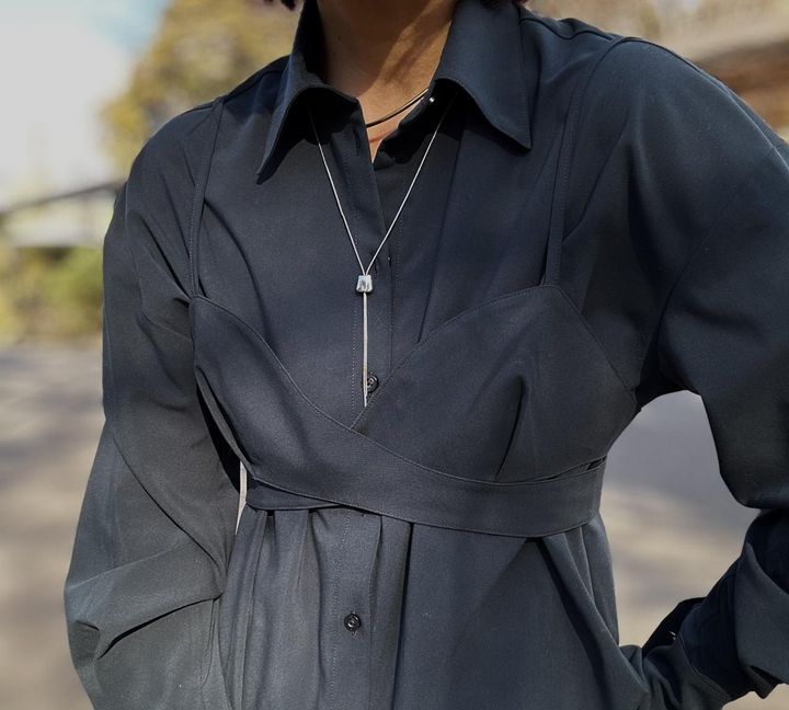 画像1: 【GU×rokh】ビスチェコンビネーションシャツ by rokh¥1,990 ※お値下げ価格 www.gu-global.com