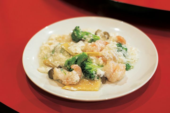 純華楼のエビの卵白仕立て