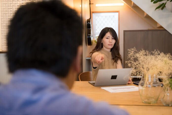 どうしていつも… 反感を買いやすい人の特徴と注意すべきこと4選