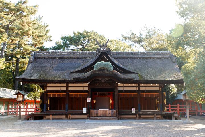 『源氏物語』の舞台でもあり、大阪市内で唯一の国宝建築物がある「住吉大社」に初詣♪