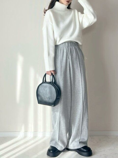 スウェットパンツコーデ1