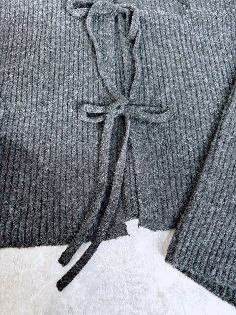 GU フロントリボンカーディガンQ フロントにリボンがある