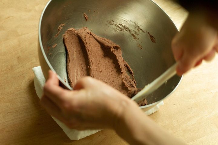 ココア生地をつくる