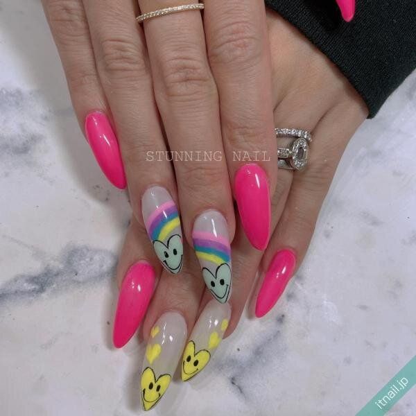 STUNNING NAILが投稿したネイルデザイン [photoid:I0108770] via Itnail Design (744700)