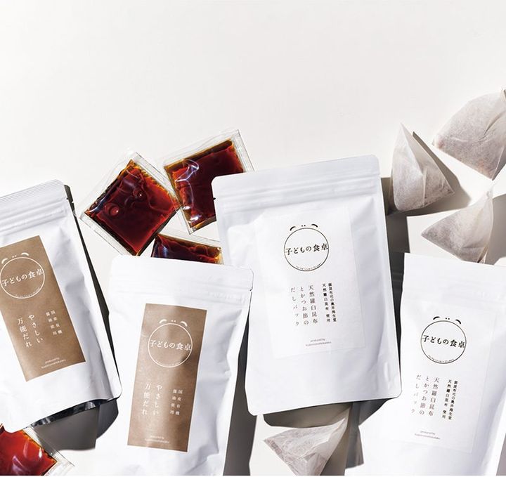 白砂糖、化学調味料、保存料、着色料不使用の調味料専門店「子どもの食卓」の万能ダレと出汁パック