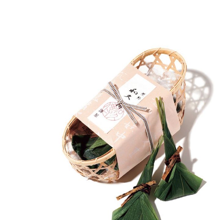 竹籠に入った見た目も素敵な紫野和久傳のれんこん菓子 西湖