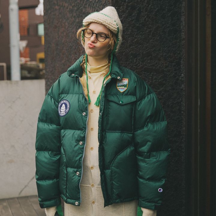 大晦日のカウントダウンにはニットワンピース×グリーンのダウンでＧＯ！【マイスタンダードブック】