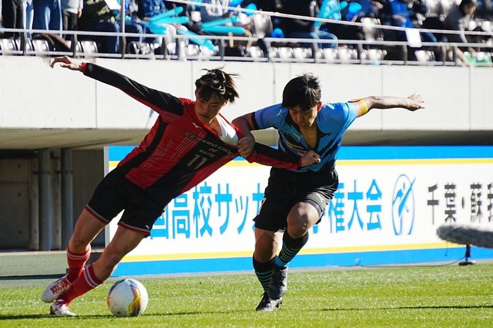 託されたキャプテンマーク、岡山学芸館高DF道満智哉と選手権直前に負傷した主将MF岡野錠司の想い