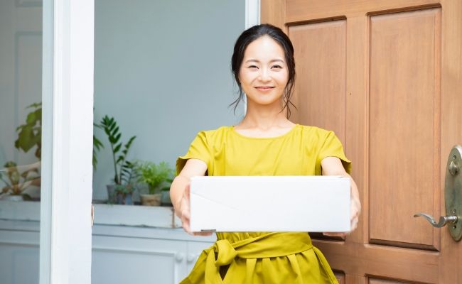 寄付するイメージ