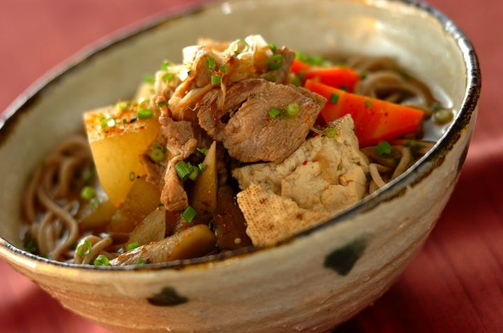 たっぷり野菜の年越しそば