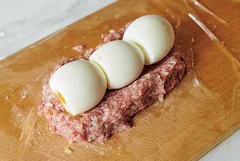 電子レンジで簡単ごちそう♪ お正月ごはんにも使える「ミートローフ」の画像2