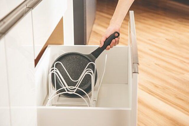 ニトリ 伸縮ザル・ボウル・フライパンスタンド