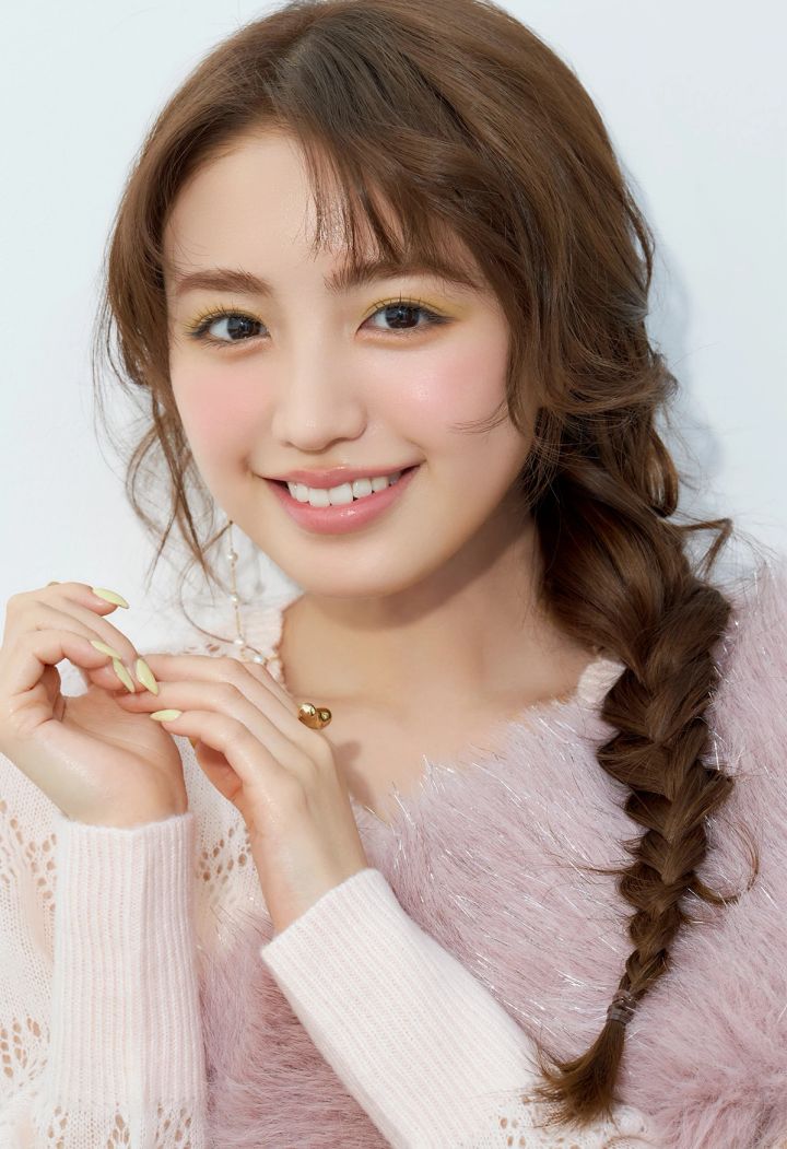  2025年 牡牛座の開運メイク