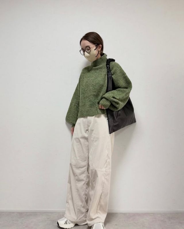 ハイネック長袖PO