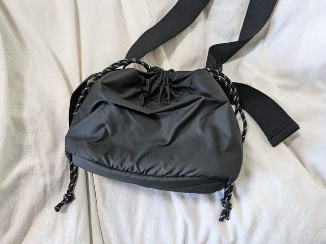 ポケットショルダーバッグ