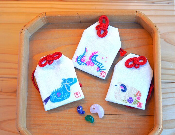 鎌倉で迎える2025年の新春♪鶴岡八幡宮の初詣と艶やかなランチや老舗の甘味処でお正月を満喫