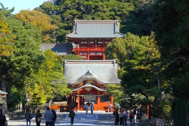 鎌倉で迎える2025年の新春♪鶴岡八幡宮の初詣と艶やかなランチや老舗の甘味処でお正月を満喫
