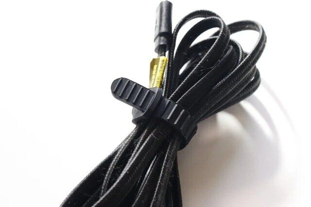 ダイソー コンパクト収納 コード