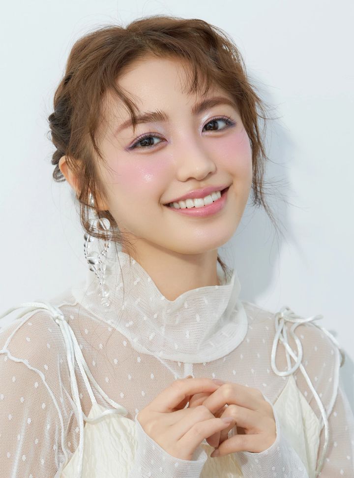 2025年蟹座の開運メイク 