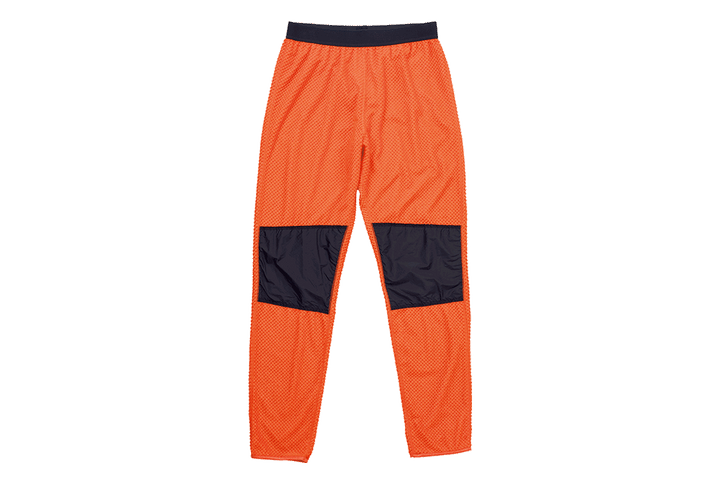 〈ミーンズワイル〉のレギンス