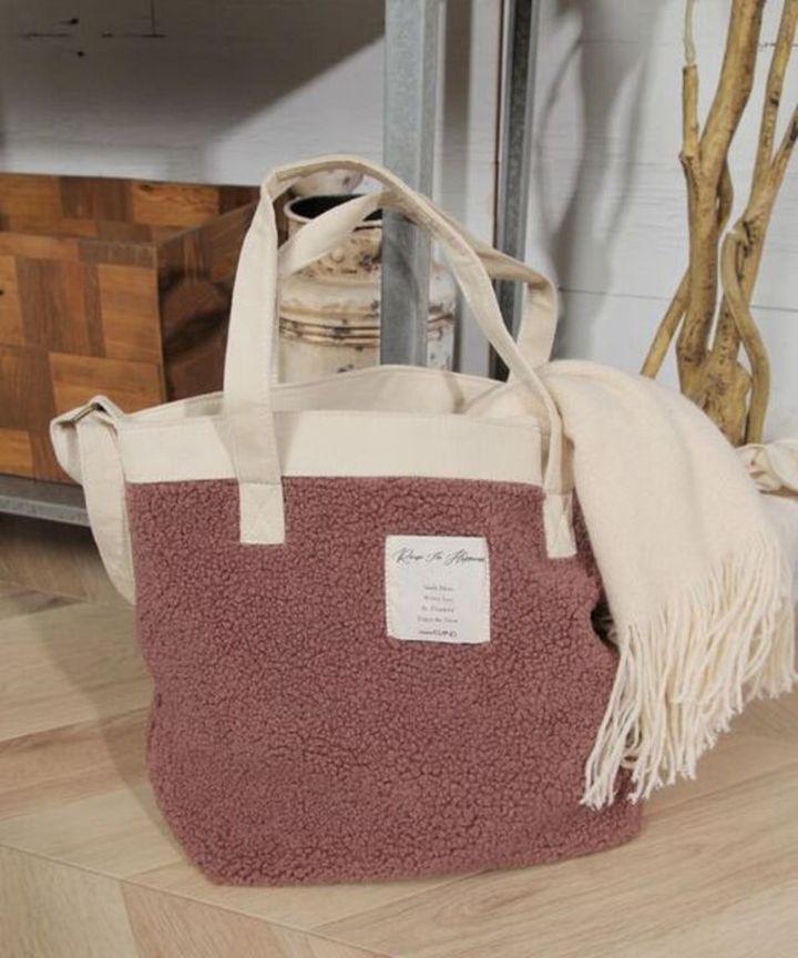 画像1: 出典：and ST