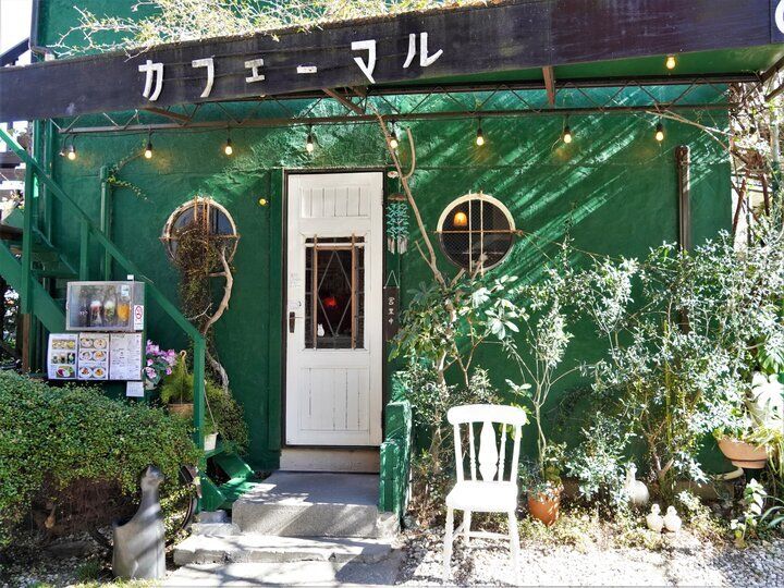 江の島で巳年ゆかりの弁財天様に開運祈願♪陽光きらめく初詣とカフェでほっこり過ごす新春