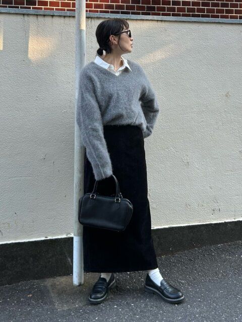 黒スカートコーデ1
