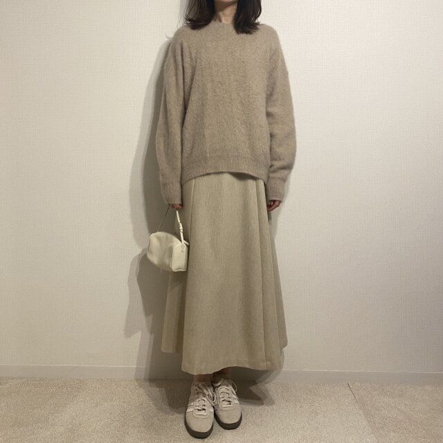 COCUCA フォックスカシミヤプルオーバー グレージュ イマイチコーデ