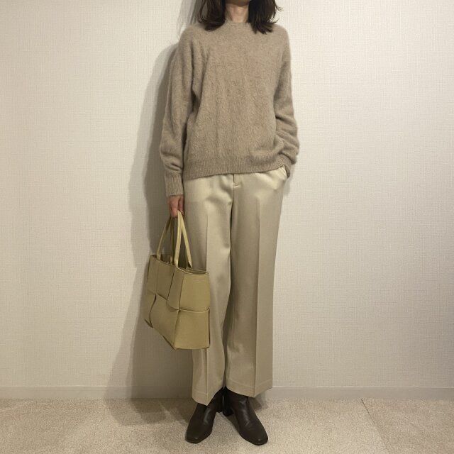 OKコーデ すっきり見えパンツを合わせる