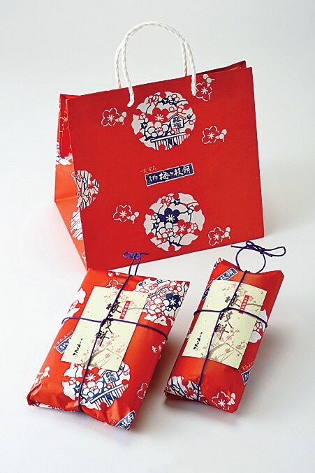 「梅ヶ枝餅」5個750円、10個1500円