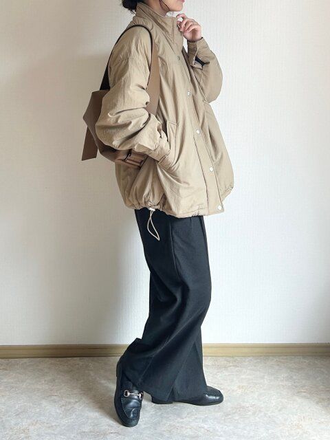 GU ヘリンボーンタックワイドパンツ DARK GRAY ビッグブルゾンで大人カジュアル