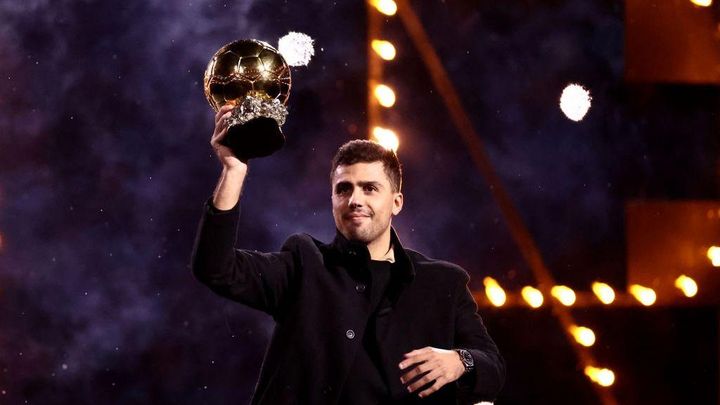 「2024年の世界最高選手」が、英雄ロナウドの批判に大人の対応をしたワケ