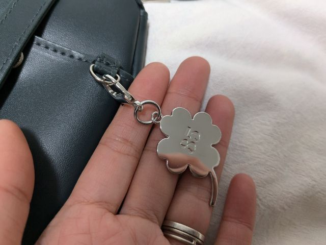 クローバーのチャーム