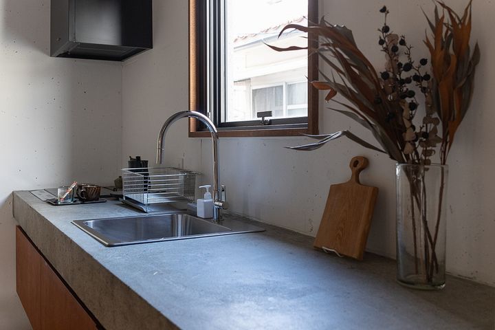 広々としたキッチンは使い勝手が良い