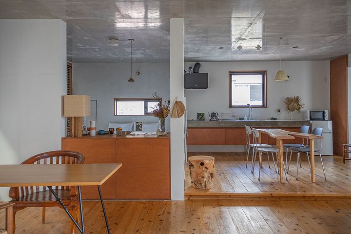 1フロアは広々60平米