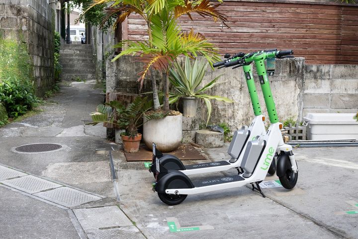 少し遠くを散策する場合は、Limeを利用するのも良さそう