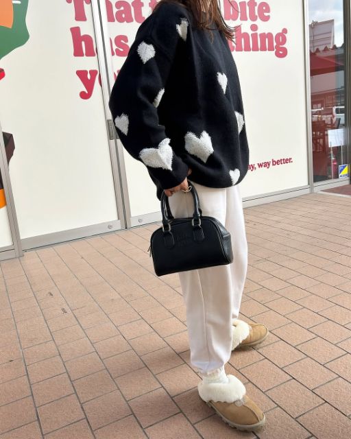 ヒートテックボアスウェットパンツを着たコーデ