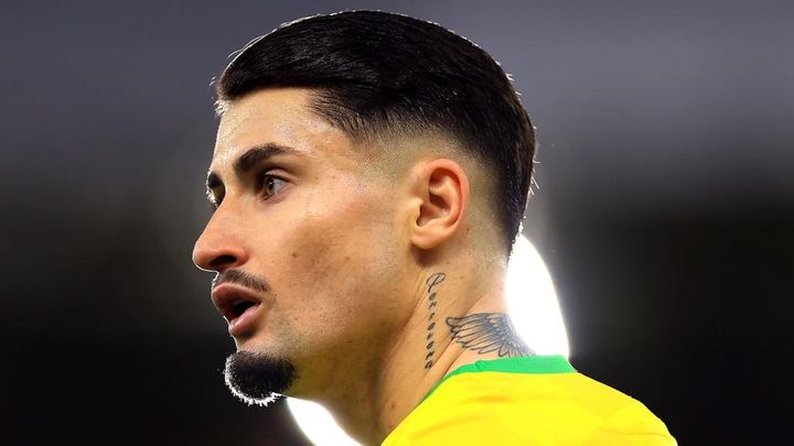 20億円の23歳スター、唾吐きかけで6試合出場停止か