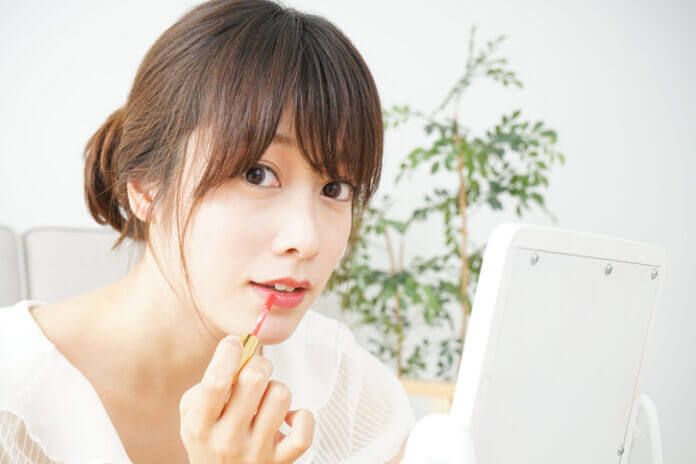 思わずドキッとしてしまう……大人可愛いデートメイク6つのポイント