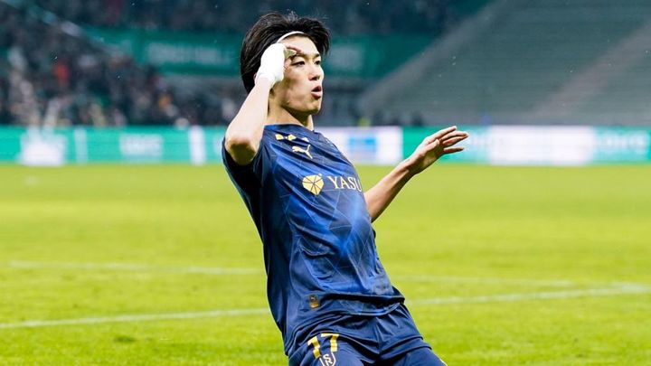 24歳の日本代表FW、2025年初ゴールもお祝い中にあわや負傷…危なかった