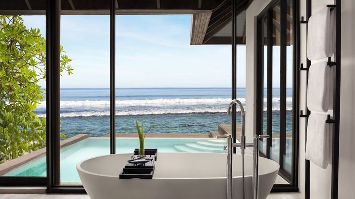 ©︎Anantara Veli Maldives Resort