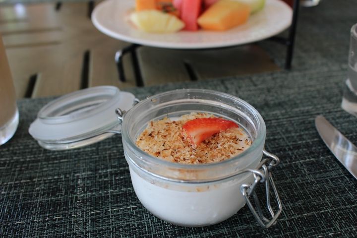 「ココナッツ＆ヨーグルトパフェ」