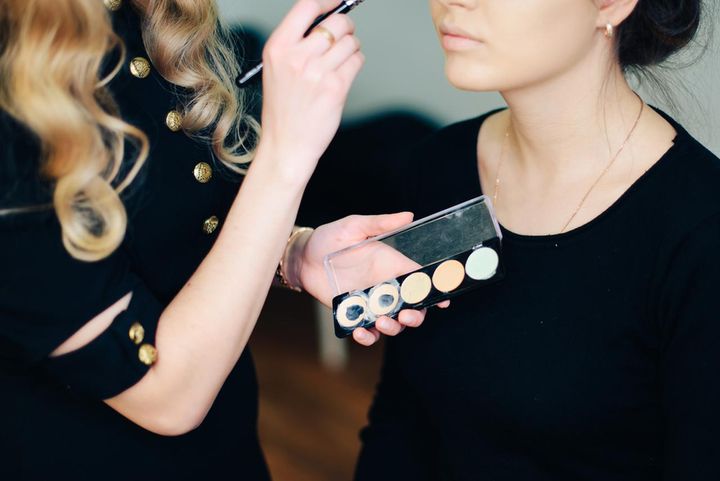 画像: デパートの美容部員「こんなお客様が一番困ります」実は、サンプルだけ欲しがるお客様ではなく！？