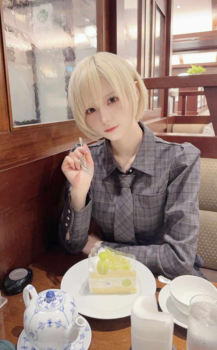 テレビ　美少女 