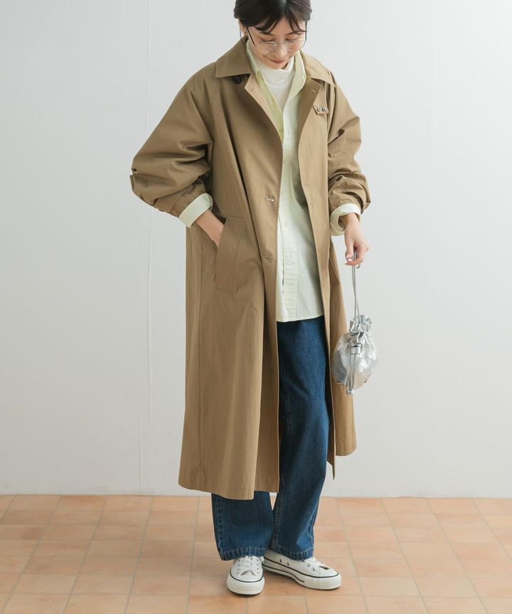 画像: 【アーバンリサーチ ドアーズ】「袖ボリュームスタンドコート」（ライトベージュ、ベージュ） ¥23,100（税込）