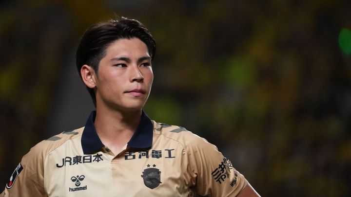 J2で大暴れした24歳の日本人FW、海外に電撃移籍へ！なんとチーム7人目の日本人