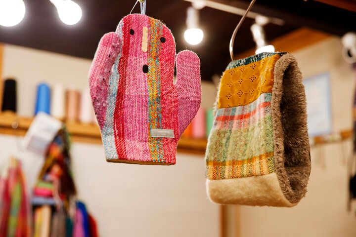 世界で一つだけの手織りマフラーづくりを体験♪大阪・中崎町にある体験工房「SAORI豊崎長屋」