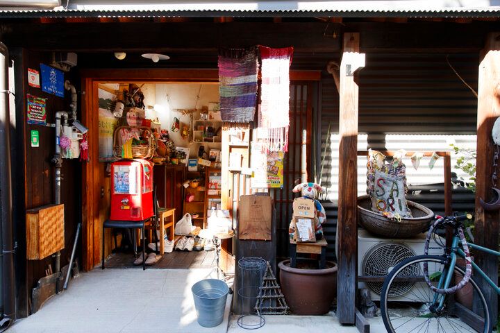 世界で一つだけの手織りマフラーづくりを体験♪大阪・中崎町にある体験工房「SAORI豊崎長屋」