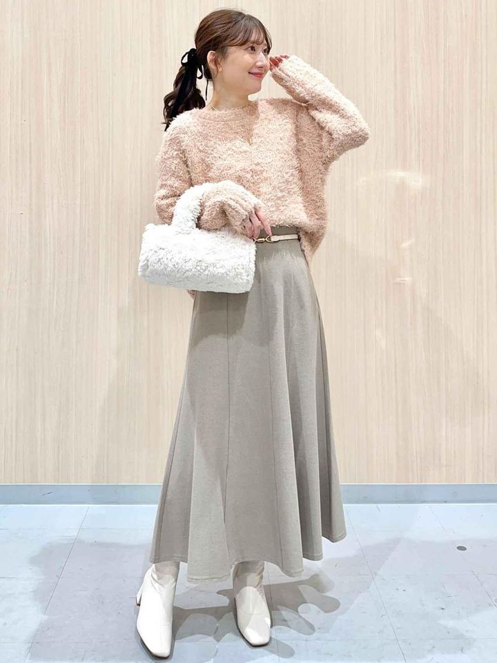 画像2: 出典：GU