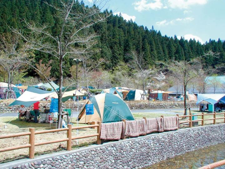 天然温泉に入れる！冬キャンプに絶対に行きたいキャンプ場11選【岐阜県】